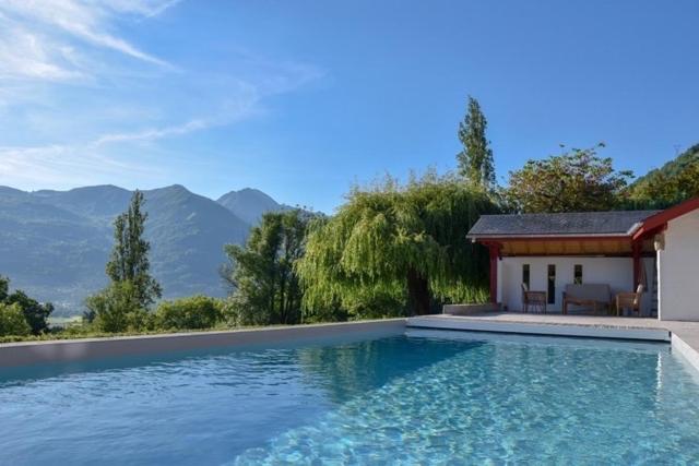 Le Chalet Des Pyrenees St Savin Saint-Savin (Hautes-Pyrenees) Exterior foto